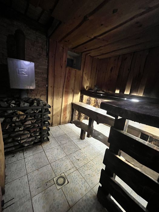 Баня с уличным бассейном