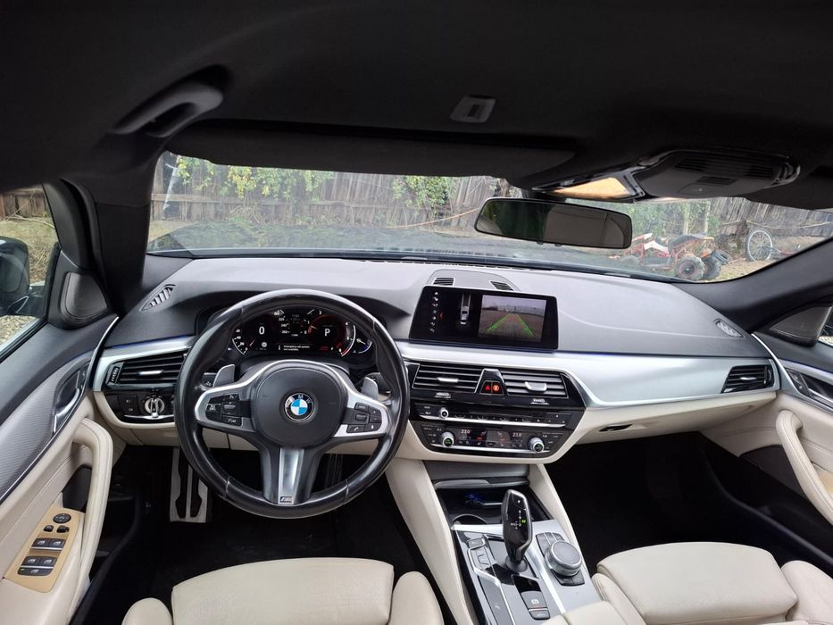 BMW seria 5 G30 520d xdrive paket M  Harman cameraM