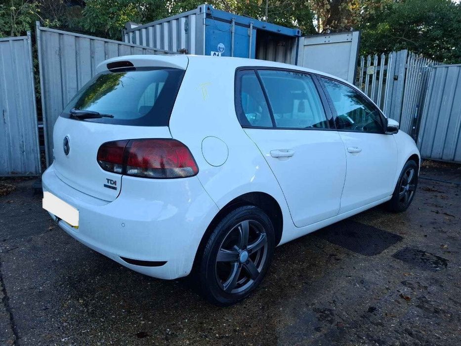 Galerie admisie Volkswagen Golf 6 (2008-2013) Cayc Motorina 2011