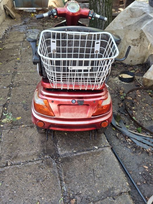 Bicicleta electrică cu acumulatori