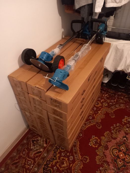 Секатор на аккумуляторах