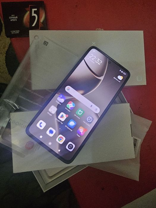 Продам телефон новый