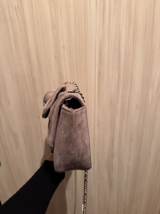 Лилава велурена чанта