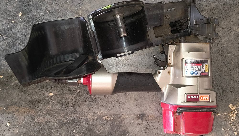 Pistol Cuie Pneumatic CN80 MAX in cutie Originala