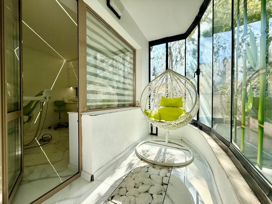 Apartament 2 camere / Cabinet Stomatologie