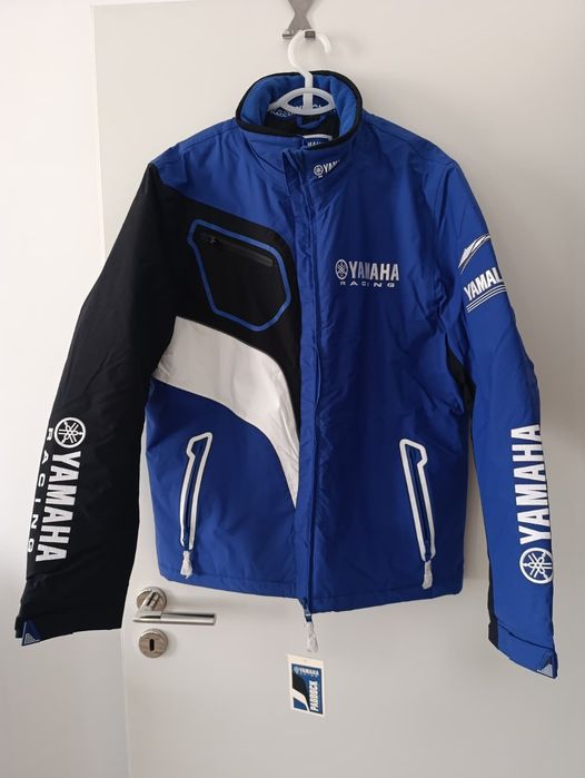 Jachetă Paddock Yamaha Racing, mărime L. Produs original,nepurtat,nou.