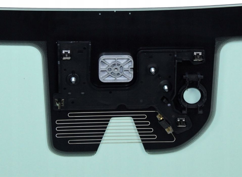 Предно стъкло Dodge Ram 2019+