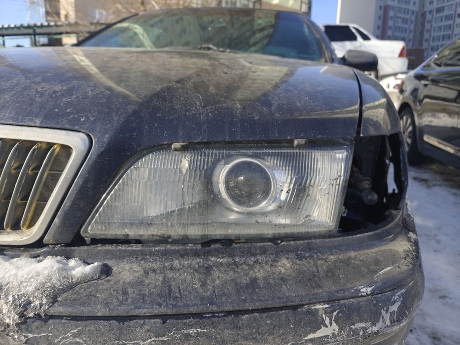 Продам передние фары билэд