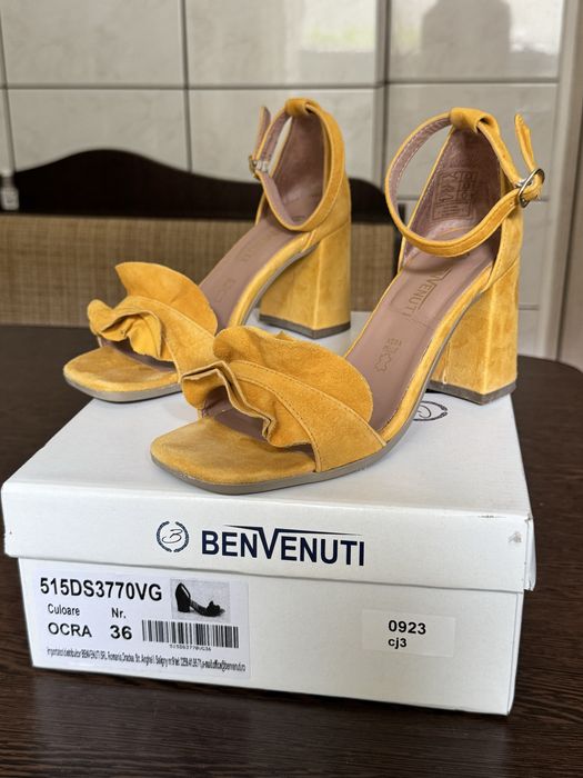 Sandale galbene, piele intoarsa, 36, Benvenuti