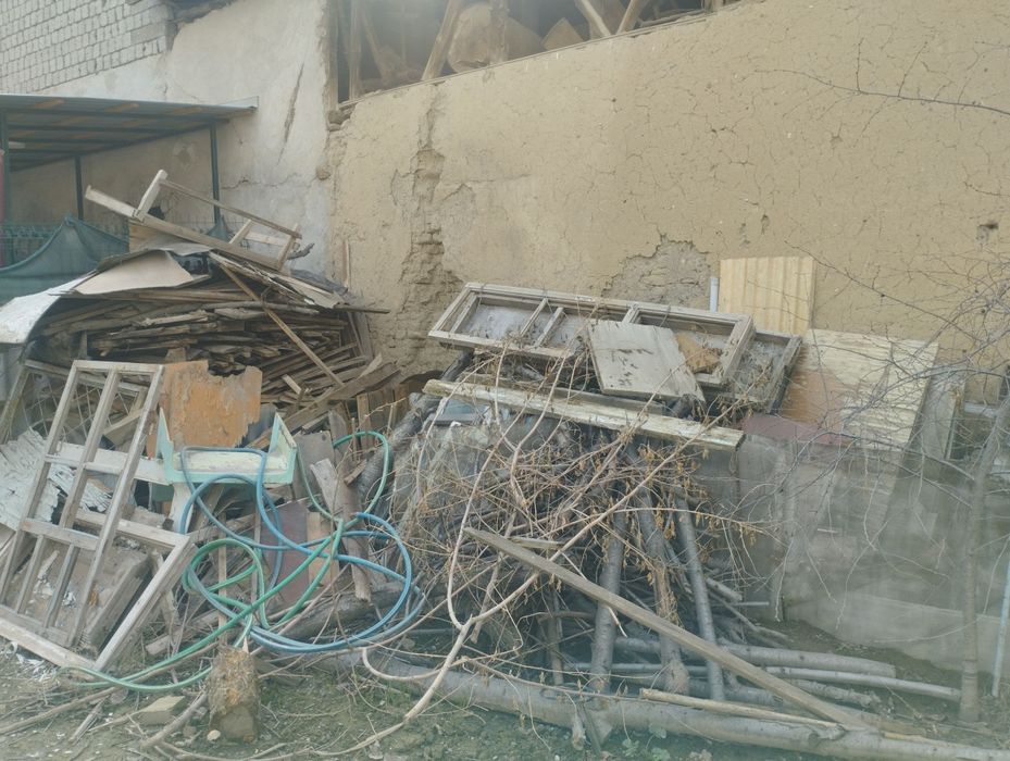 Утин , ёгоч тахта текинга бервораман