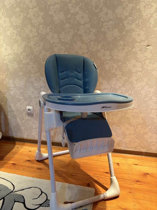 skillmax стул для кормления сини
