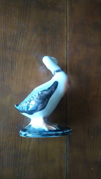 Порцеланова фигура " патица ".