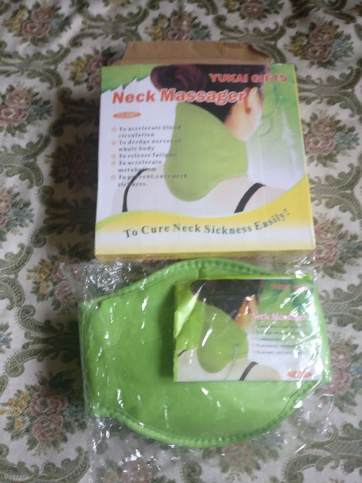Aparat de masaj cervical