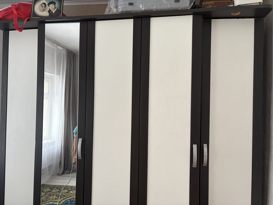 Продам шкаф для одежды