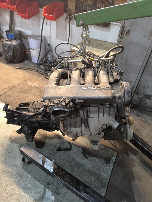 Vînd motor Audi 80 competition 2.0 16 valve cod ACE + cutia de viteze