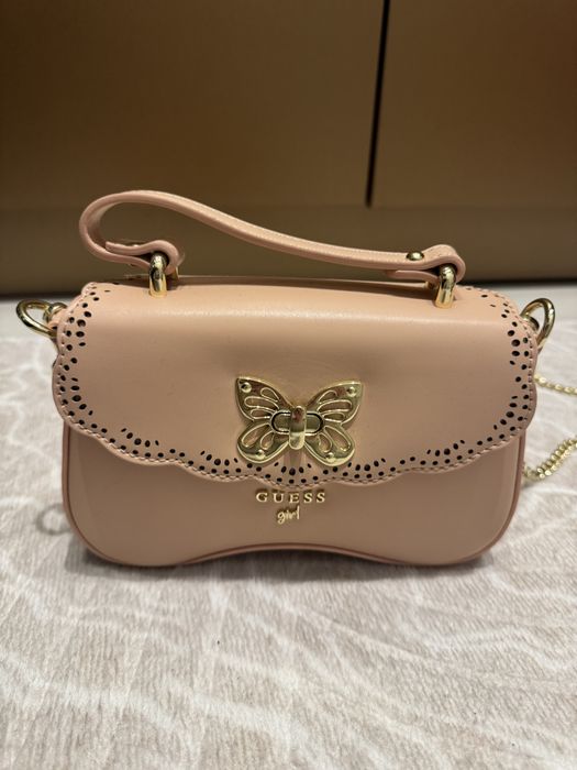 Малка чантичка Guess