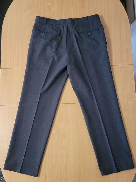 Pantaloni barbati 45% lana negru cu dungi M-L