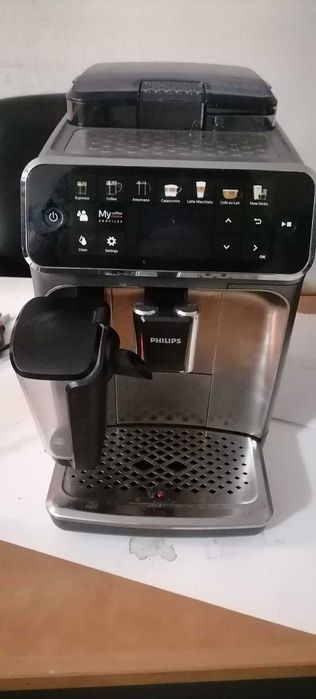 Кофемашина Philips EP 5444/90