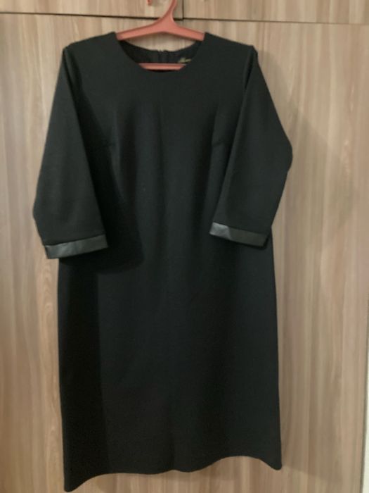 Женская одежда размер 48