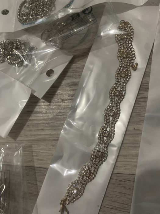 Продам браслеты 17шт за 5000тг