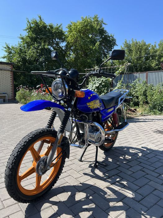 Продам LTM200-M9