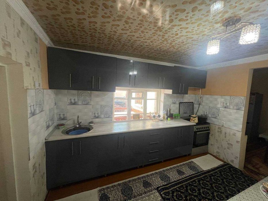 Azotchik 1 da hovli sotiladi O`zimniki