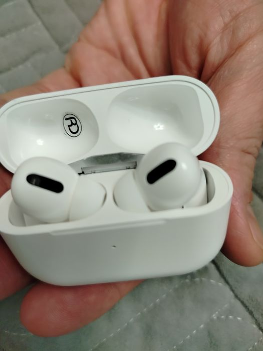 Беспроводные наушники