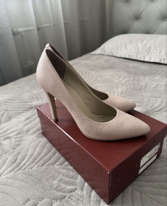 Туфли женские кожаные