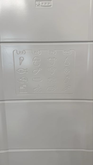 Морозильная камера Indesit