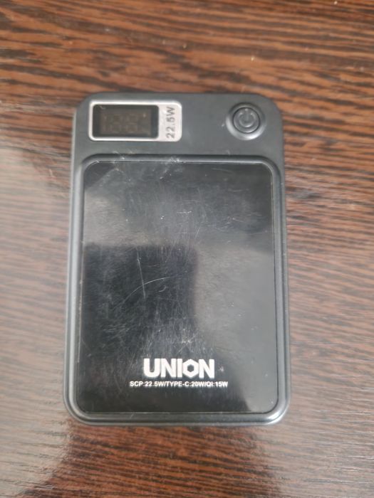 Продам повербанк Union