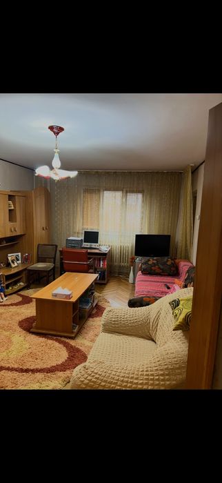 Apartament 3 camere de inchiriat, Liceul Ion Minulescu
