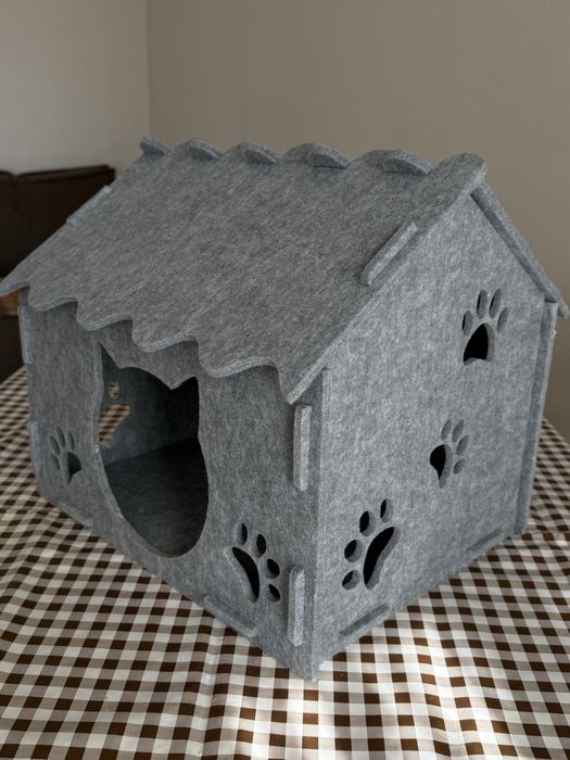 Домик для котика.