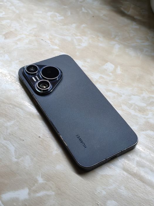 huawei pura 70 256/12 90%акб