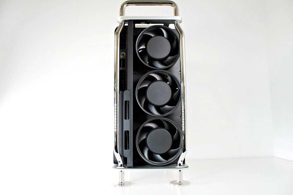 Apple Mac Pro Tower Intel Xeon W 16-cores AMD Radeon Pro W6800X 32GB GDDR6  64GB DDR4 1TB SSD