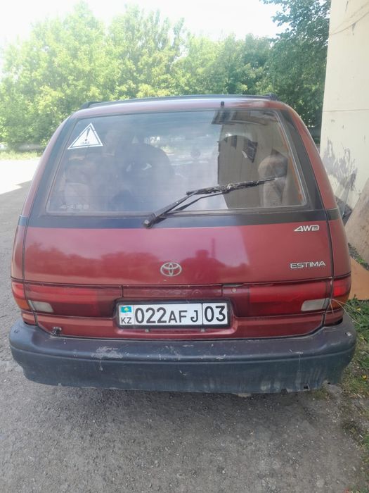 Toyota Estima 4wd
