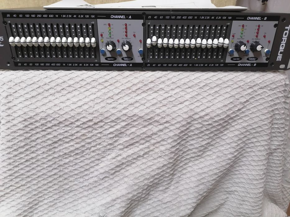 Продам эквалайзер новый