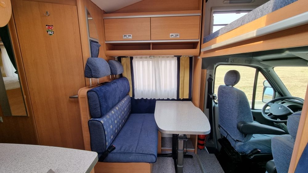 Кемпер Renault Weinsberg Orbiter