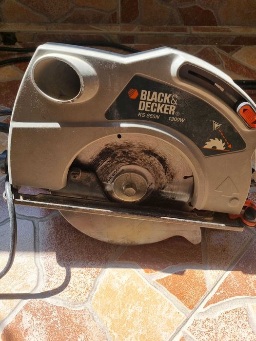 Ръчен циркуляр Black Decker KS865n