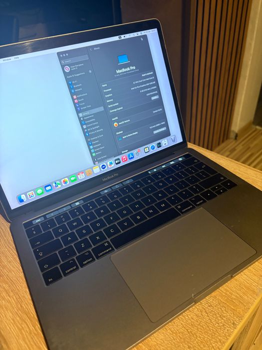 MacBook 13 Pro 2017-256GB