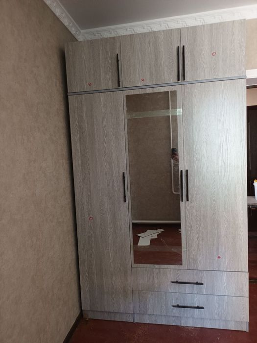 Shkaf sexdi uzidan optom narxlarda ulgirip qolin