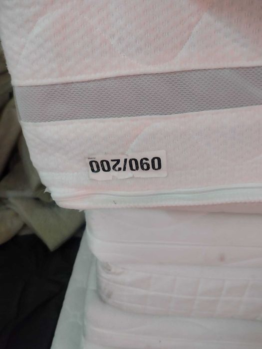Vănd 4 bucati saltele,de 120x200cm, pret: 349 ron/bucata, la Oradea