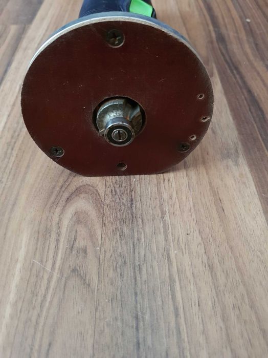 Mașină de frezat muchii Festool OFK 500 Q