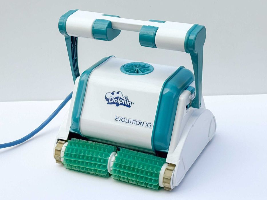 Robot curățare piscină Dolphin Evolution X3