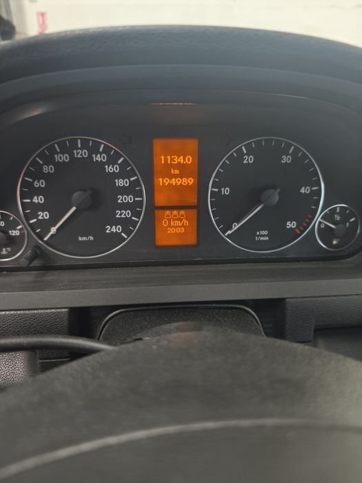 Mercedes-Benz A clase automat.195000 km clima funcțională