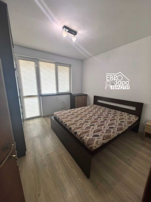 Двустаен апартамент под наем в района на V-то Основно Училище