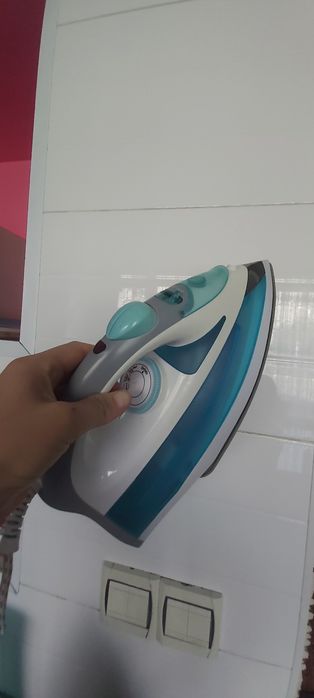 Продам утюги б/у