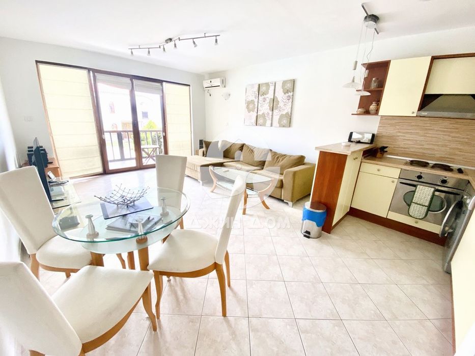 Продава се Двустаен апартамент в Свети Влас - 73 кв.м за 1713 €/кв.м - Снимка #1