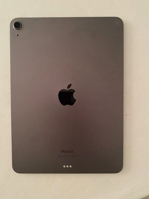 Apple iPad Air 5, 8 Гб/256 Гб серый