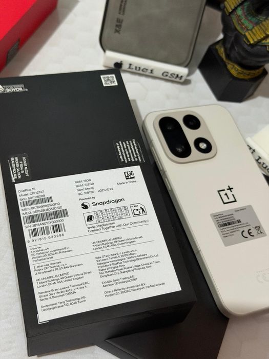 OnePlus 15 5G (Sand Storm) 512GB/ 16+12GB RAM Full Box 10/10 Factură și Garanție din Reprezentanța OnePlus