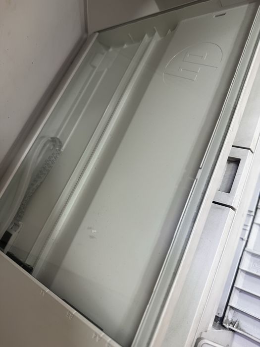 Принтер лазерный HP б/у